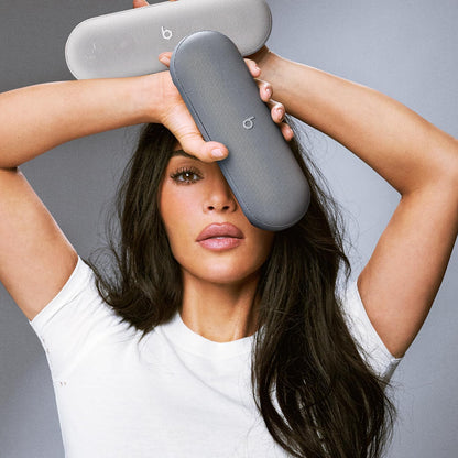 Portable Bluetooth Speaker Beats Pill Kim Kardashian Edition, Gray MAX24ZM/A