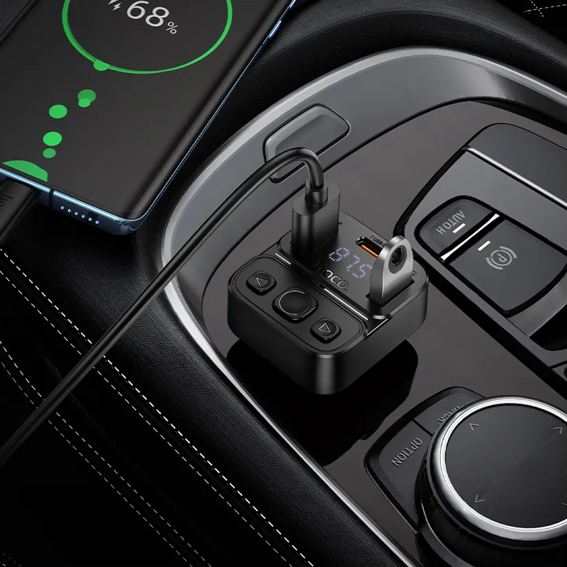 HOCO E87 Bluetooth FM Modulator, 2 x USB-A - 1 x USB-C